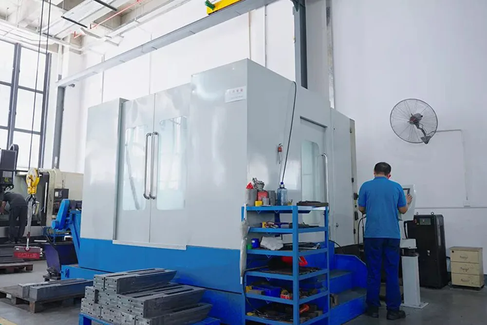 Kilka typowych problemów napotykanych podczas gwintowania otworów nieprzelotowych.