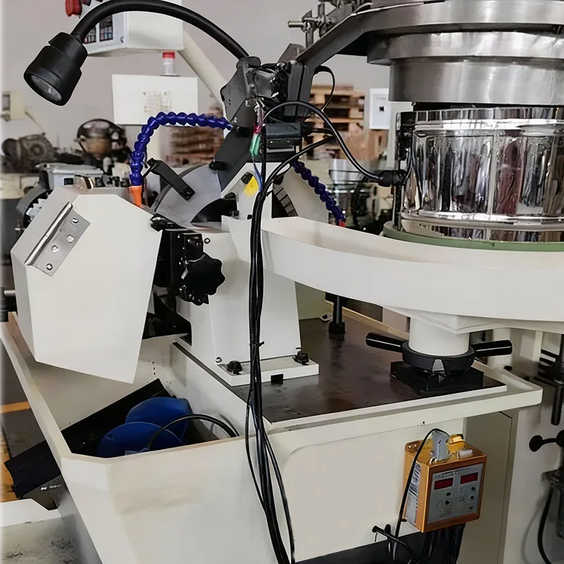Screw Slot Milling Machine